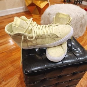 Hi-Top suede Adidas- yellow